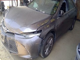 2015 TOYOTA CAMRY, GRAY, SE, 2.5L, AT,  Z25101